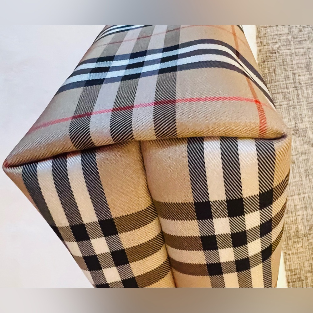 BURBERRY Nova Check Nylon and Leather Pouch Beige and Black - EUC - Picture 3 of 8